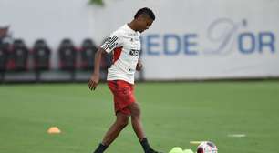 Recuperado, Bruno Henrique pode ser relacionado para final do Carioca contra o Fluminense