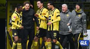 Dortmund sofre, mas vence Union Berlin e segue na cola do Bayern