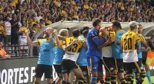 Criciúma vence o Brusque e volta a conquistar o Campeonato Catarinense após 10 anos