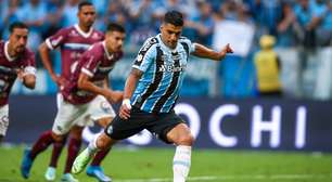 Suárez perdeu 3 dos 5 pênaltis que bateu pelo Grêmio; confira o histórico do atacante