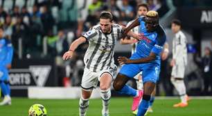 Vitória de campeão! Napoli bate Juventus com gol nos acréscimos e fica a cinco pontos do título italiano