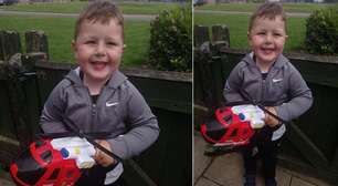 Menino perde dinheiro do aniversário, chora em loja, mas desconhecida salva o dia