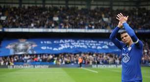 Eleito melhor jogador do Chelsea na temporada, Thiago Silva garante permanência no clube por mais dois anos
