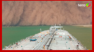 Imensa tempestade de areia atinge Egito e 'engole' canal de Suez