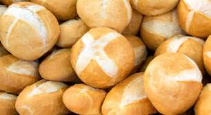 Pão francês: veja como fazer a popular versão bolinha em casa