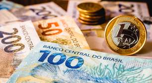 Confiança do consumidor do Brasil melhora em abril pelo 2º mês, mostra FGV