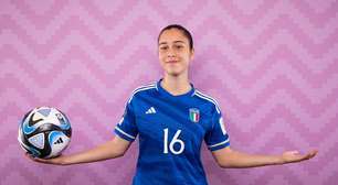 Giulia Dragoni: quem é a 'pequena Messi' italiana que joga no Barcelona e tem só 16 anos?