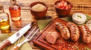 Qual a melhor linguiça toscana para o churrasco? Avaliamos 10 marcas