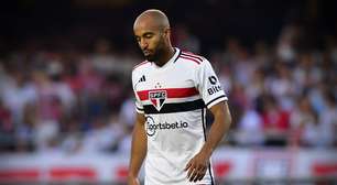 Lucas Moura reestreia pelo São Paulo no pior momento do time