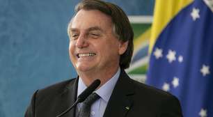 Bolsonaro paga multa de mais de R$ 910 mil para Estado de SP; ele foi pessoalmente ao banco