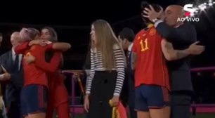 Seleção espanhola feminina de futebol sofre assédio