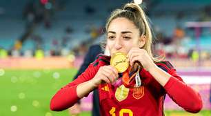 Olga Carmona, heroína da Espanha, recebe notícia da morte do pai após final da Copa do Mundo