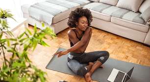 Harmonia e conexão total: 6 potenciais benefícios do yoga