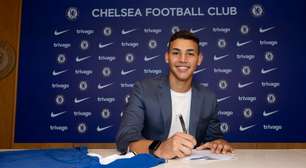 Chelsea confirma a contratação de Deivid Washington, ex-Santos