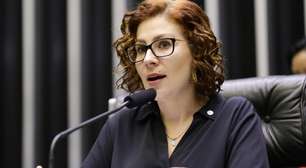 Coaf indica 'suspeita de lavagem de dinheiro' em conta associada a Carla Zambelli