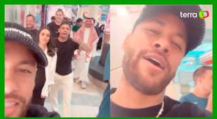 Neymar mostra passeio com 'parças' e namorada na Arábia Saudita