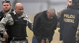 Justiça suspende transferência de Adélio Bispo de cadeia em MS para hospital psiquiátrico de MG