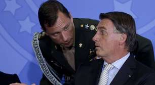 Na véspera de depor à PF, Mauro Cid avaliou que Bolsonaro o "arrastava para a lama"