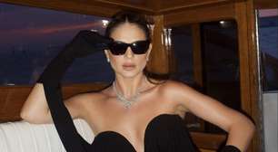Veneza tem repetição de vestido YSL, incluindo Thassia Naves