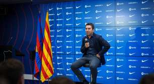 Deco 'anuncia' renovação de Xavi e de duas joias da base do Barcelona: "Estão encaminhadas"