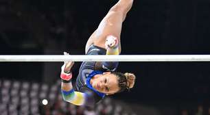 Rebeca Andrade é prata nas barras assimétricas na Copa do Mundo de ginástica artística