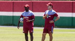 Arias e Ganso treinam com bola e animam Fluminense