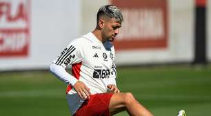 Com Arrascaeta, Flamengo treina e inicia preparação para jogo de volta da Copa do Brasil