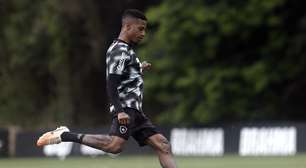 Bruno Lage faz teste em treino e Botafogo pode ter Tchê Tchê no ataque contra o Corinthians