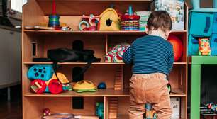 13 móveis que ajudam a organizar os brinquedos das crianças em casa