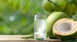 Água de coco: 7 benefícios da bebida para a saúde