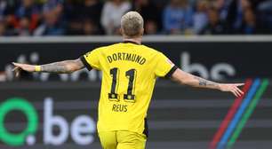Com expulsão inusitada, Dortmund vence Hoffenheim fora de casa e 'dorme' na liderança da Bundesliga