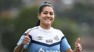Brena, do Santos, é convocada para a Seleção feminina para a disputa de amistoso