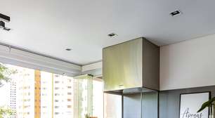 Com orçamento baixo, apê de 70m² ganha móveis planejados e churrasqueira
