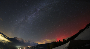 Destaque da NASA: aurora boreal vermelha é foto astronômica do dia