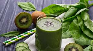 5 sucos verdes refrescantes para ajudar a limpar o organismo