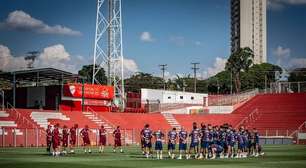 Técnico do Vila Nova enfatiza necessidade da vitória contra o Londrina e fala sobre chance matemática de conquistar o acesso