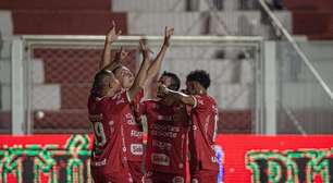 Contra o Londrina, Vila Nova voltou a marcar quatro gols em uma partida de Série B após mais de dois anos; relembre
