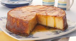Bolo de milho com calda caramelada