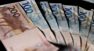Governo prevê salário mínimo de R$ 1.502 para 2025