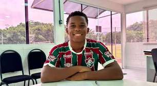 Fluminense renova contrato com João Lourenço, joia da base
