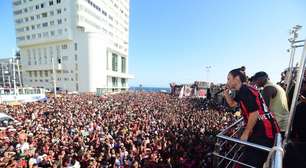 Furança! Com direito a Ivete, Vitória comemora título em grande estilo no Farol da Barra; confira imagens e vídeos