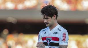 Santos retoma interesse em Alexandre Pato após tentativas frustradas