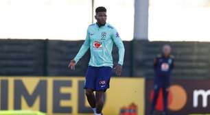 Emerson Royal analisa estilo de Fernando Diniz no Brasil: 'Não é fácil'