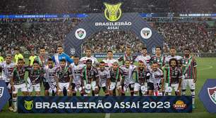 Fluminense e São Paulo trocam faixas no Maracanã para celebrar títulos inéditos