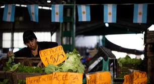 Como o argentino 'comum' lida com a inflação exorbitante no país?