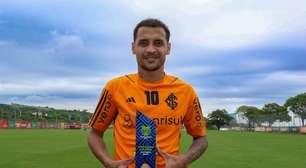 Alan Patrick Brilha: Meia do Inter é Eleito Melhor Jogador do Brasileirão 2023 em Outubro