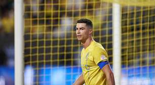 Cristiano Ronaldo faz gol antológico e Al-Nassr goleia pelo Saudita