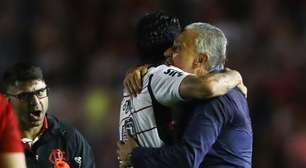 Tite celebra vitória do Flamengo e desconversa sobre 'caça' ao Palmeiras: 'Não quero ver pontuação'