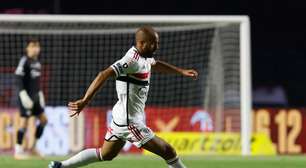 Lucas expressa frustração com o empate e esclarece as negociações para renovar contrato com o São Paulo: "Conversando"