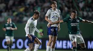 No finalzinho, Cruzeiro marca com jovem da base e vence Goiás fora de casa
